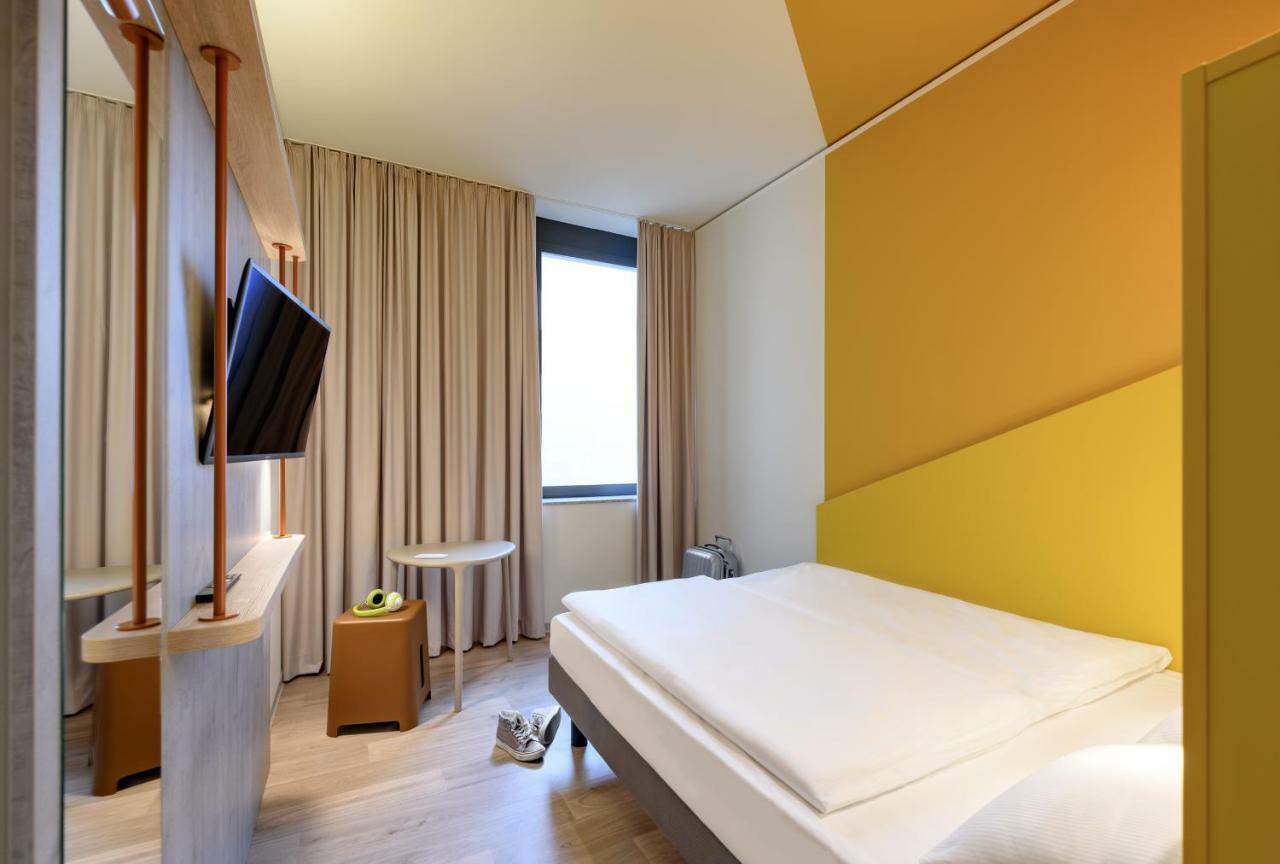 ไอบิส บัดเจ็ต เบรเมิน ซิตี้เซ็นเตอร์ Hotel เบรเมน ภายนอก รูปภาพ